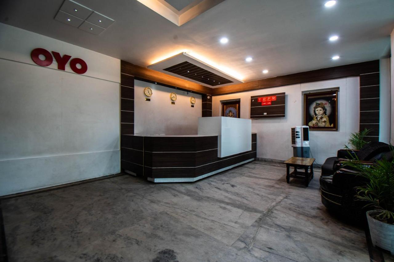 Oyo 29792 Piyush Hajipur Hotel Exterior photo